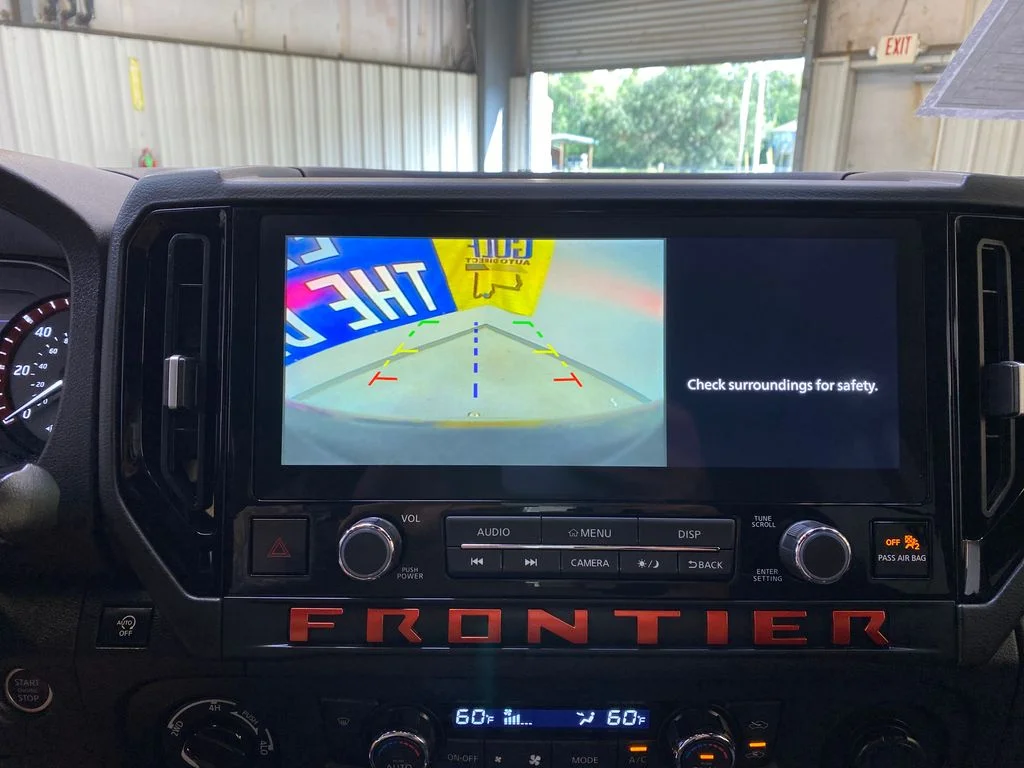 Used 2025 Green Nissan PRO-4X image 40