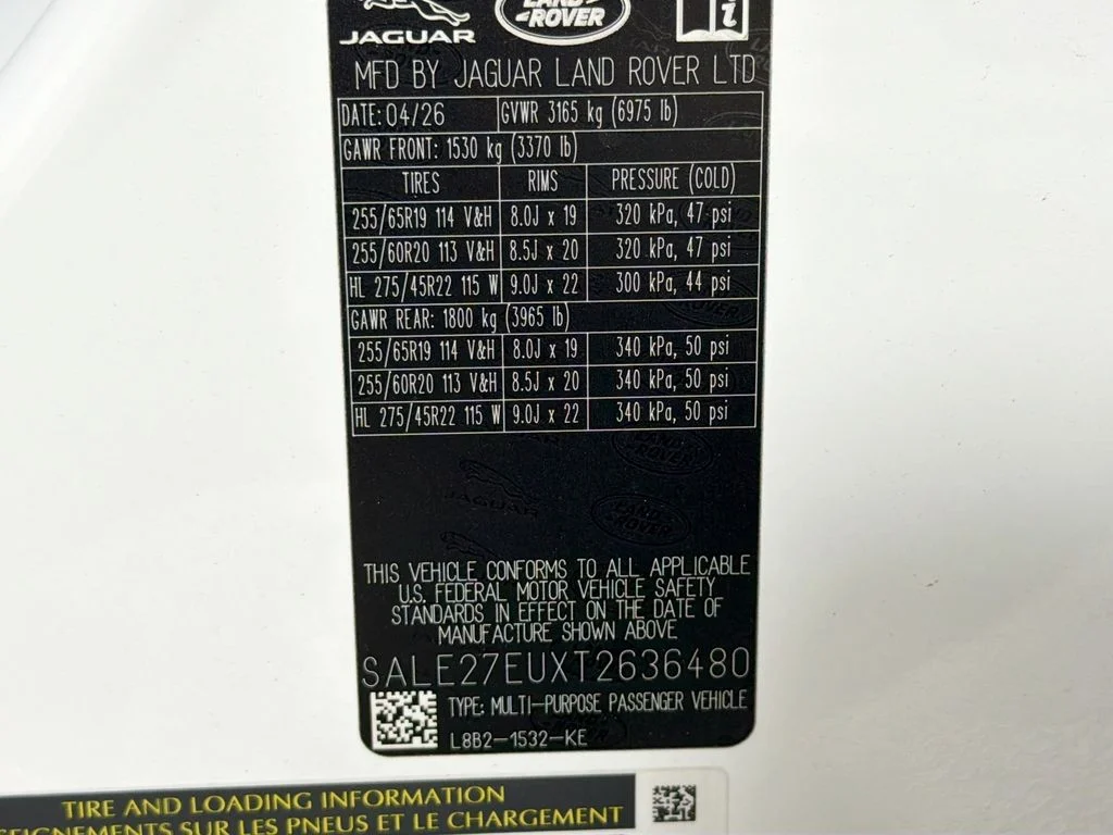 New 2026 Fuji White Land Rover X-Dynamic SE image 34