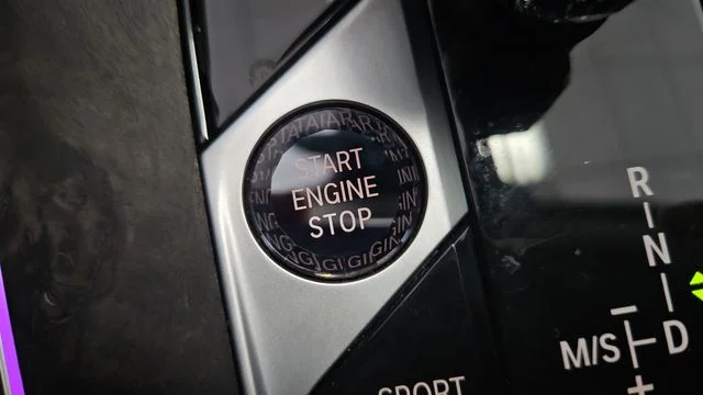 Used 2022 Dark Graphite BMW xDrive40i image 34