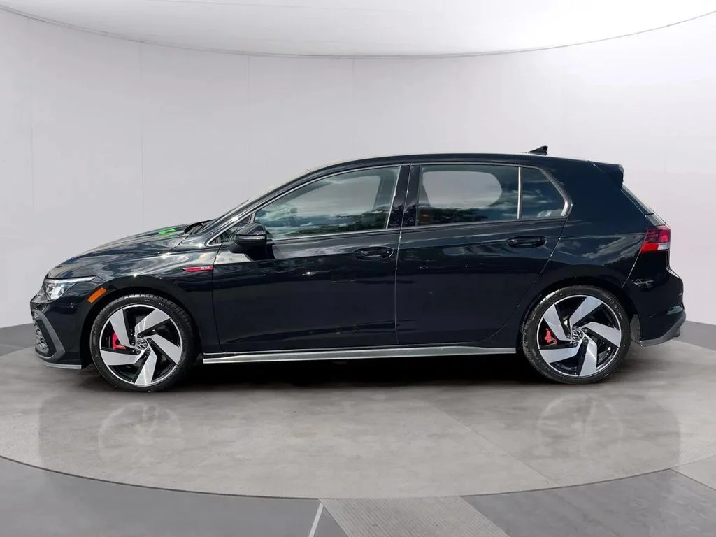 Used 2024 Mythos Black Metallic Volkswagen 2.0T S image 2