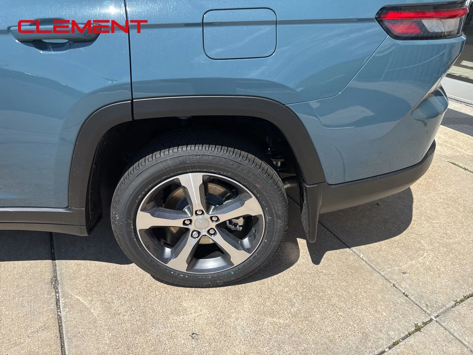 New 2026 Steel Blue Exterior Paint Jeep Limited image 4