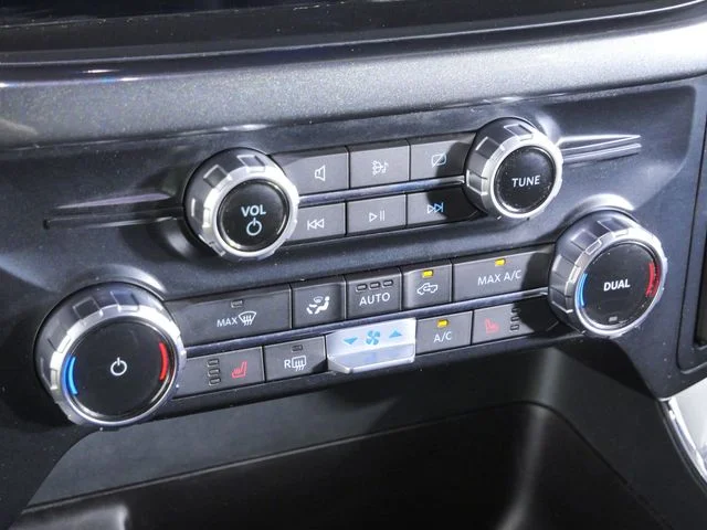Certified Used 2023 Black Ford XLT image 30