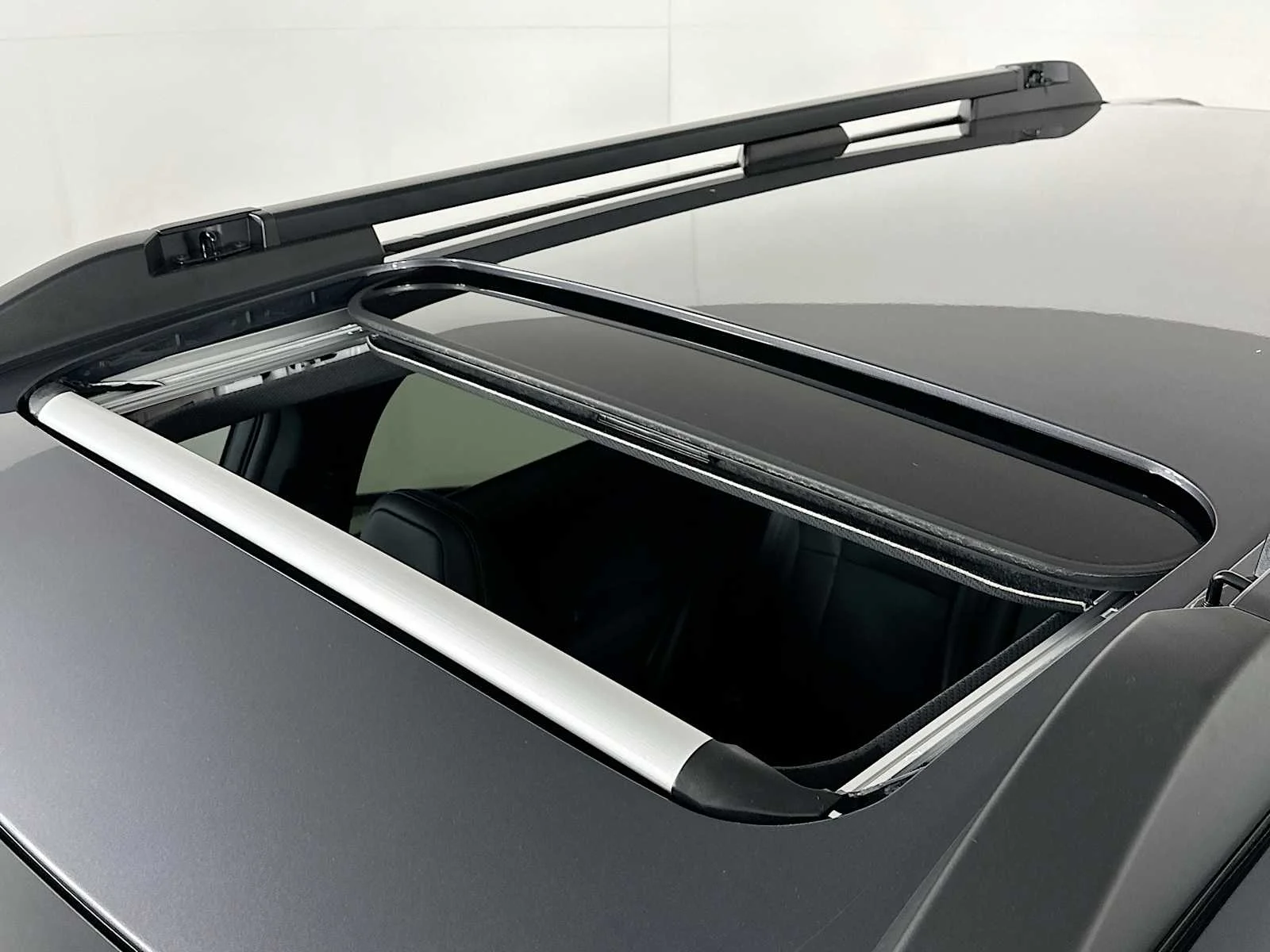 New 2026 MAGNETITE GRAY METALLIC Subaru Limited XT image 20