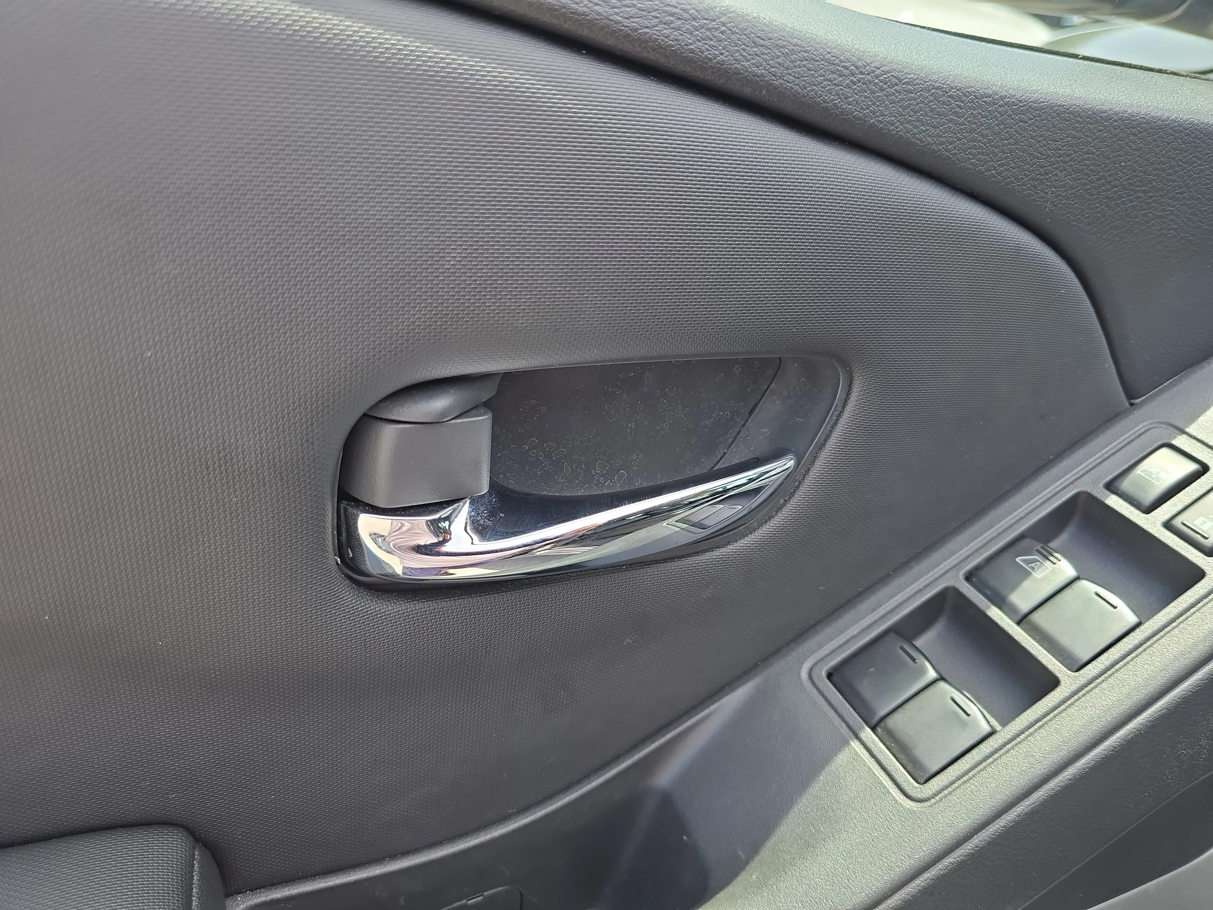 Certified Used 2024 Gun Metallic Nissan SL image 18