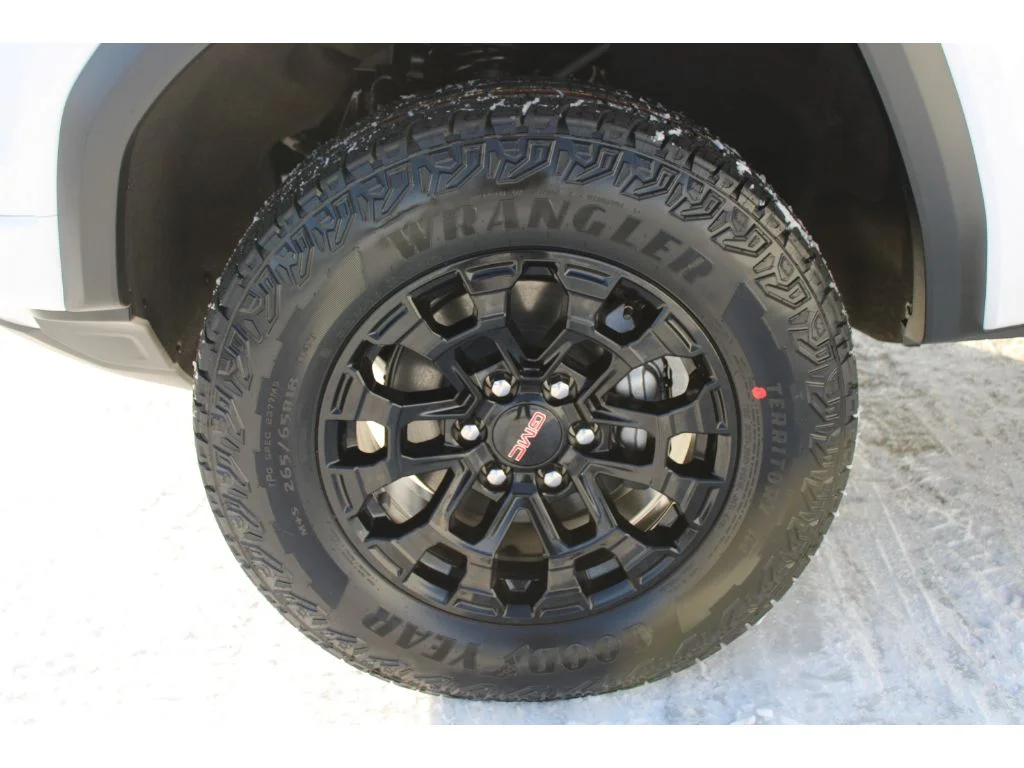 2026 GMC Canyon Elevation - Photo 11