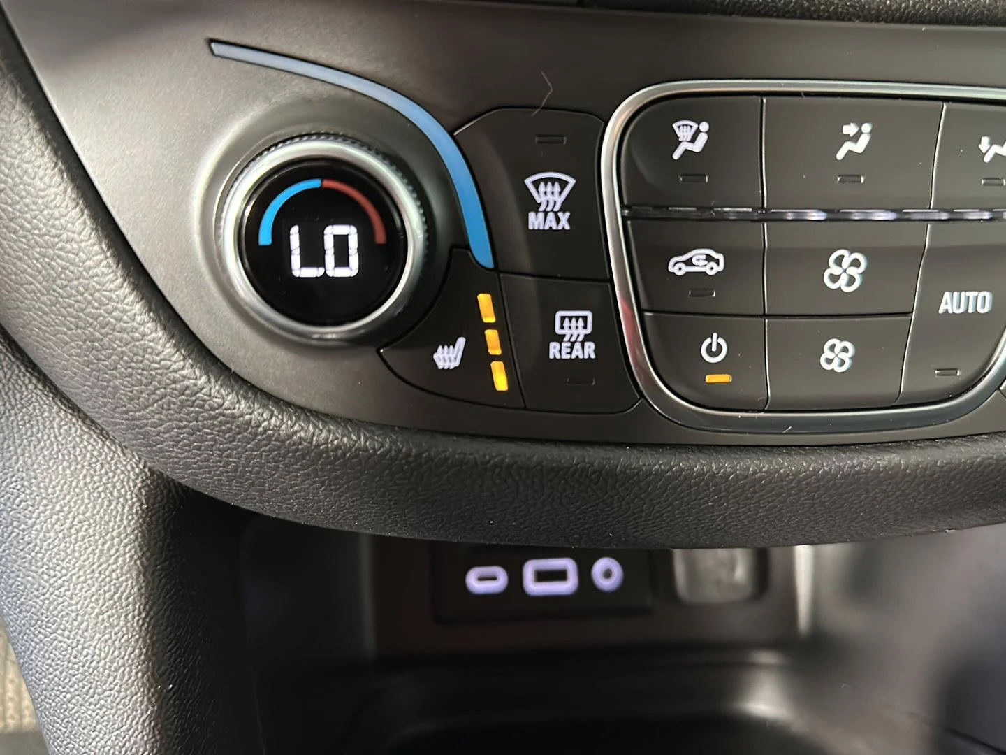 Used 2024 Mosaic Black Metallic Chevrolet LT image 21