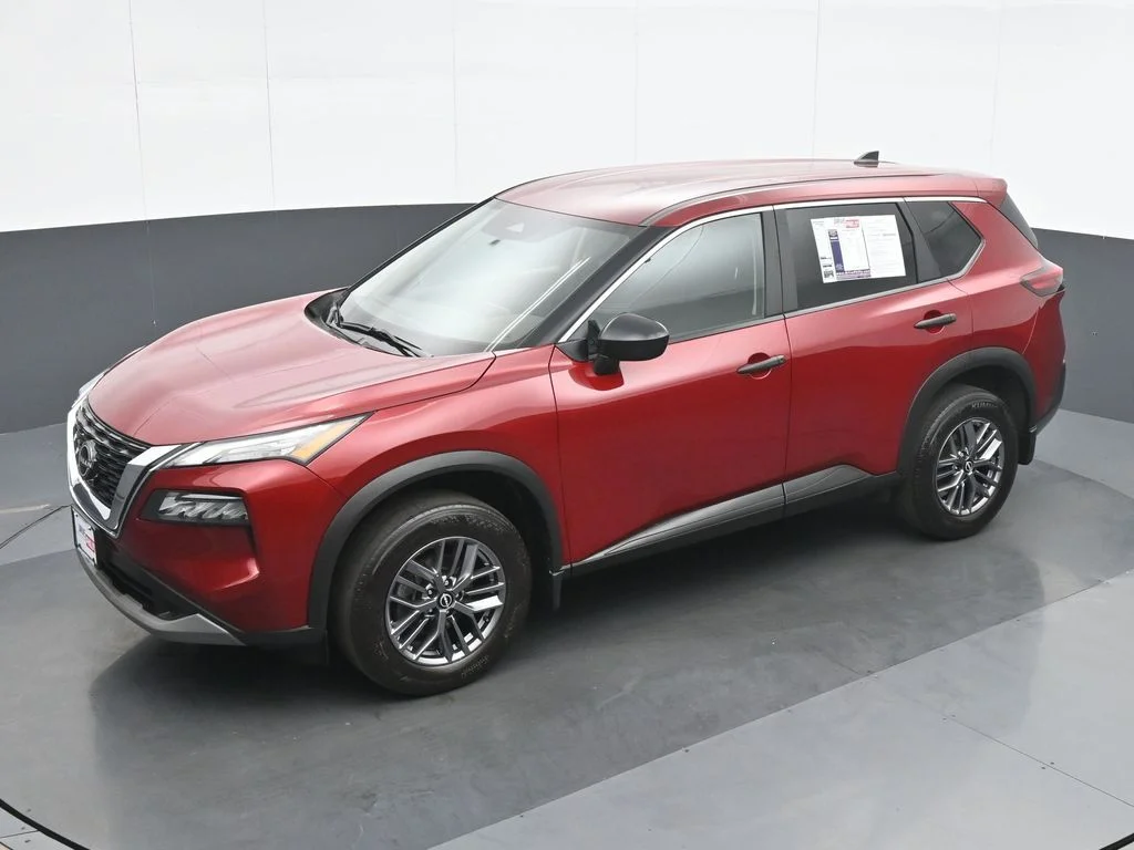 Used 2023 Red Nissan S image 25