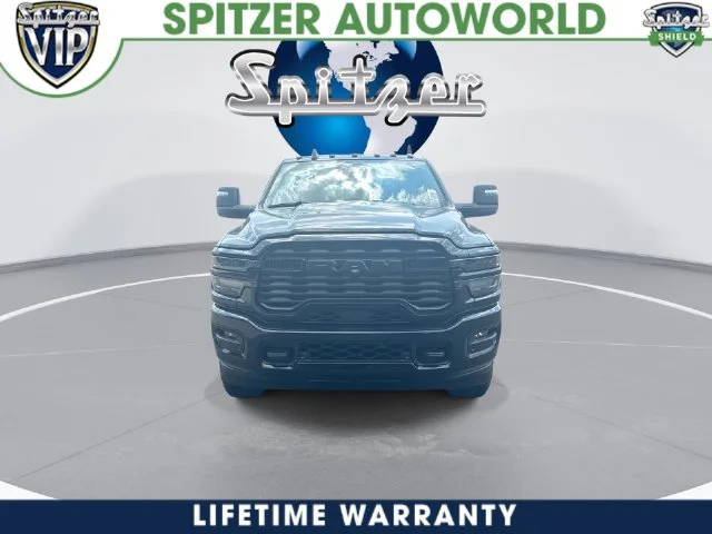 New 2026 Diamond Black Crystal Pearl-Coat Exterior Paint RAM Big Horn image 4