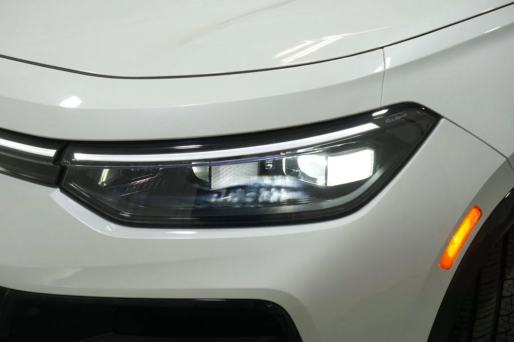 New 2026 White Volkswagen 2.0T SEL R-Line Turbo image 34