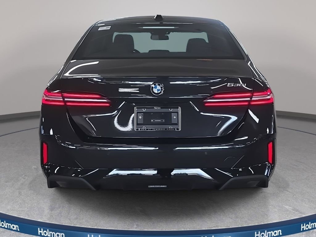 Used 2026 Black Sapphire Metallic BMW 530i image 5