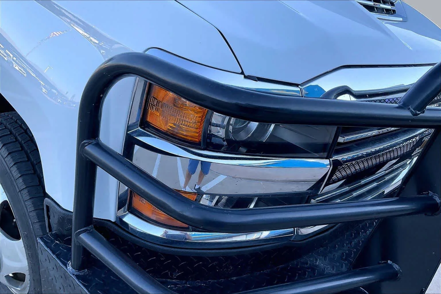 Used 2018 Summit White Chevrolet LTZ image 26