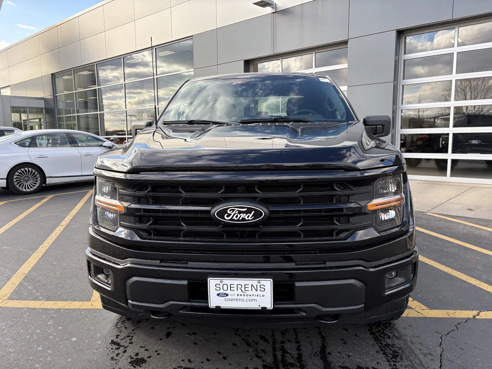 New 2026 Agate Black Metallic Ford XLT image 2