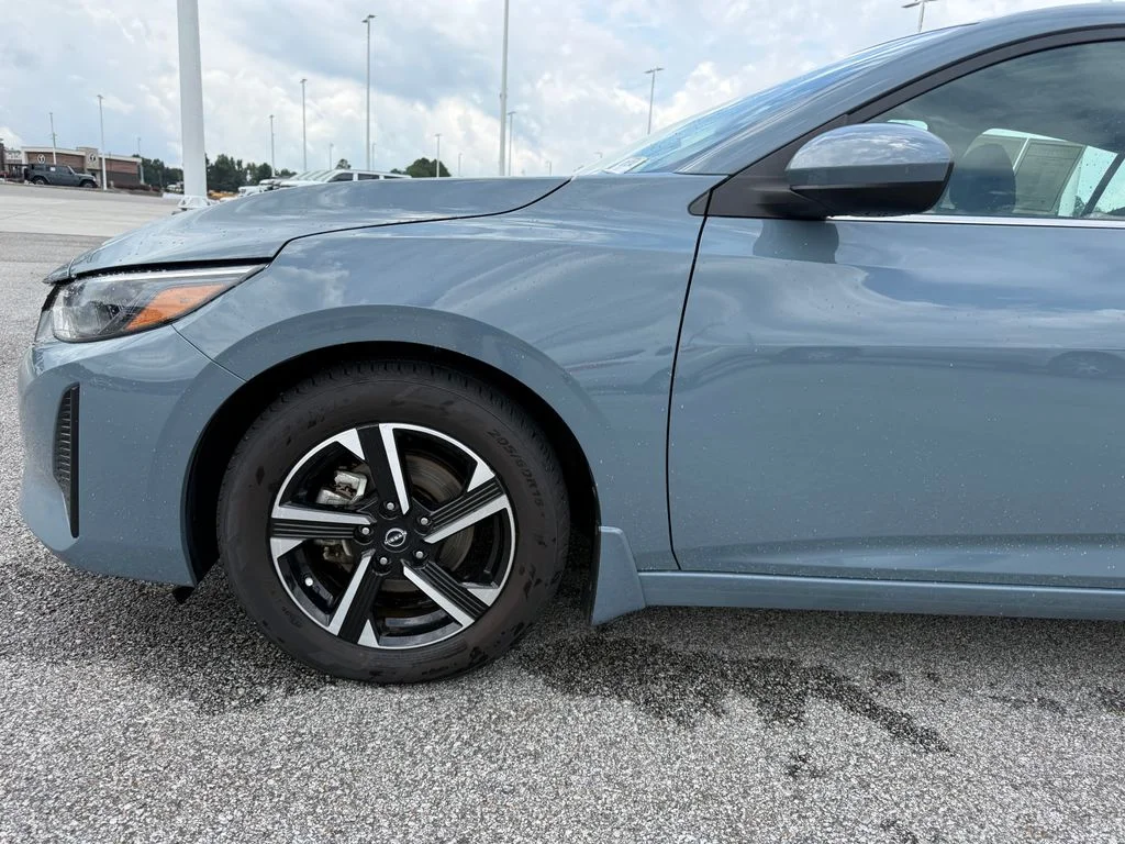 Used 2024 Gray Nissan SV image 23