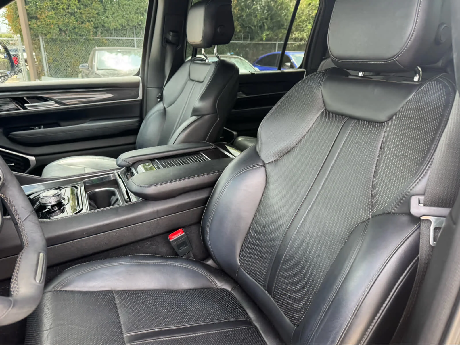 Used 2023 River Rock Jeep  image 9