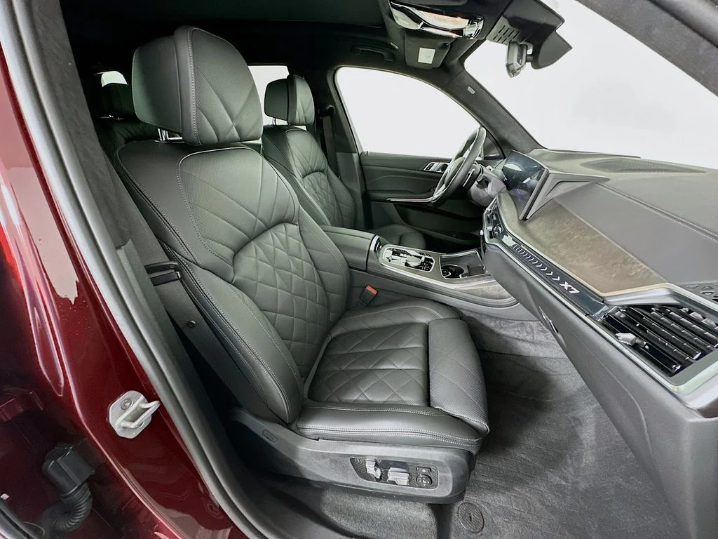Certified Used 2025 Red BMW xDrive40i image 29