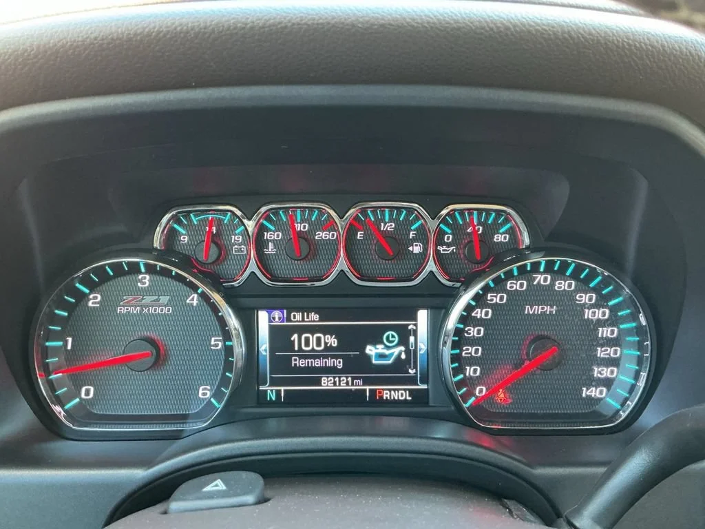 Used 2017 PEPPERDUST METALLIC Chevrolet LTZ image 13