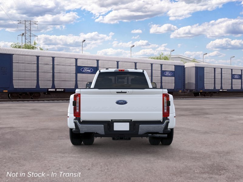 New 2026 Star White Metallic Tri-Coat Ford F-350® Lariat® image 5