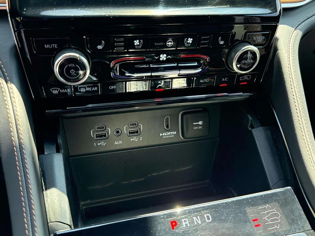 Used 2025 Red Jeep Summit image 20