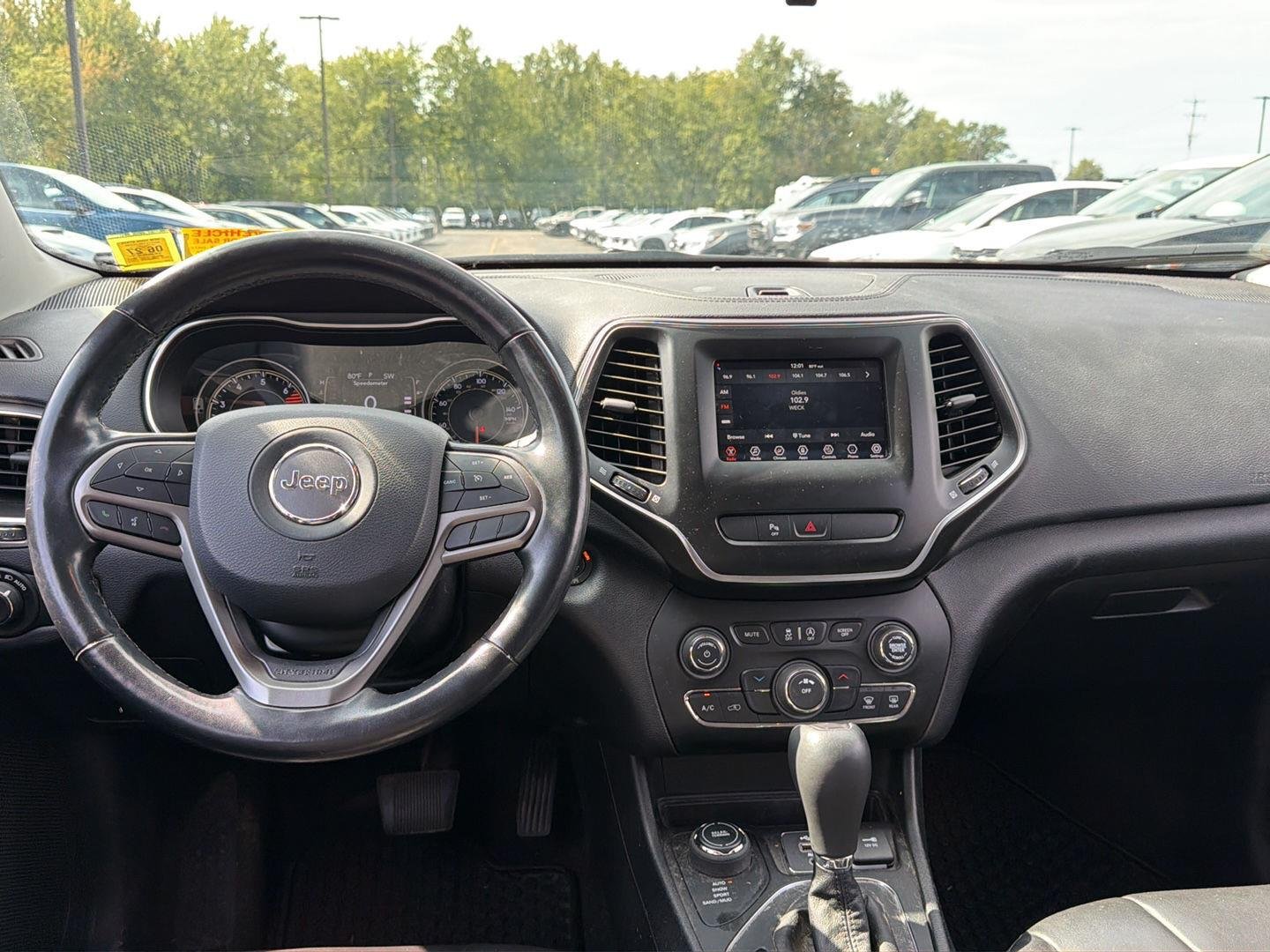 Used 2020 Velvet Red Pearlcoat Jeep Latitude Plus image 2