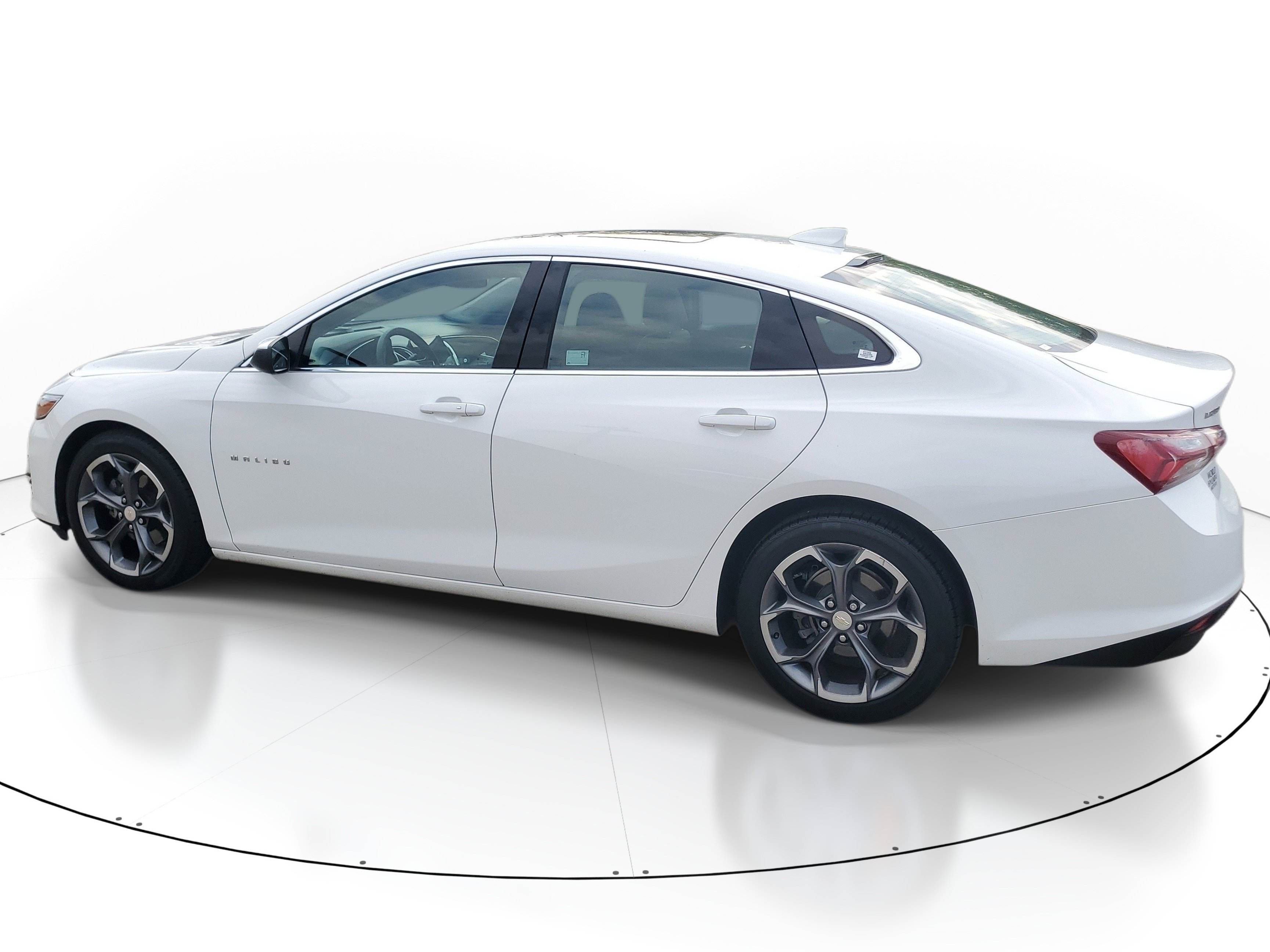 Used 2020 Summit White Chevrolet LT image 4