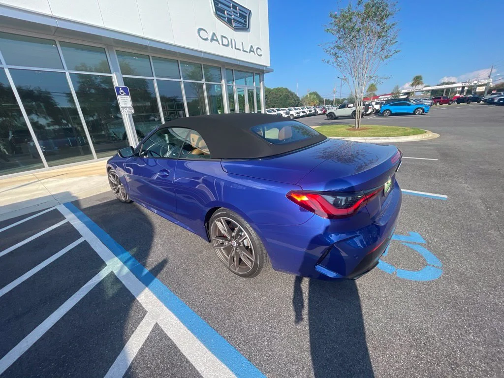 Used 2023 Blue BMW M440i image 3