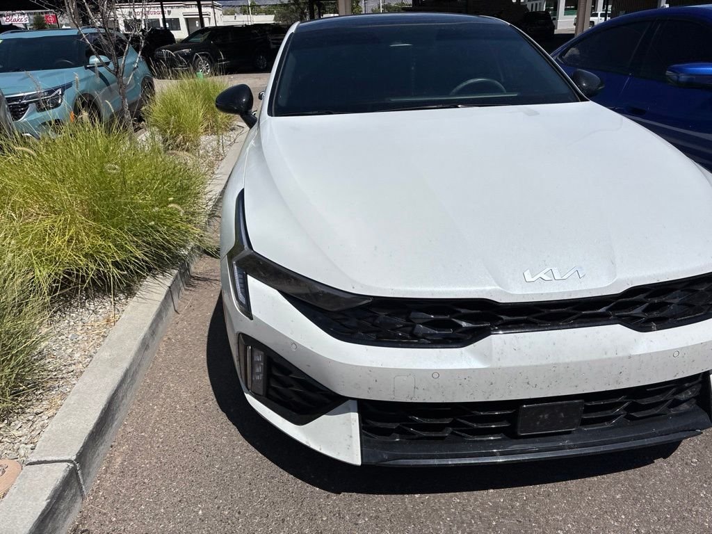 Used 2025 White Kia GT-Line image 7
