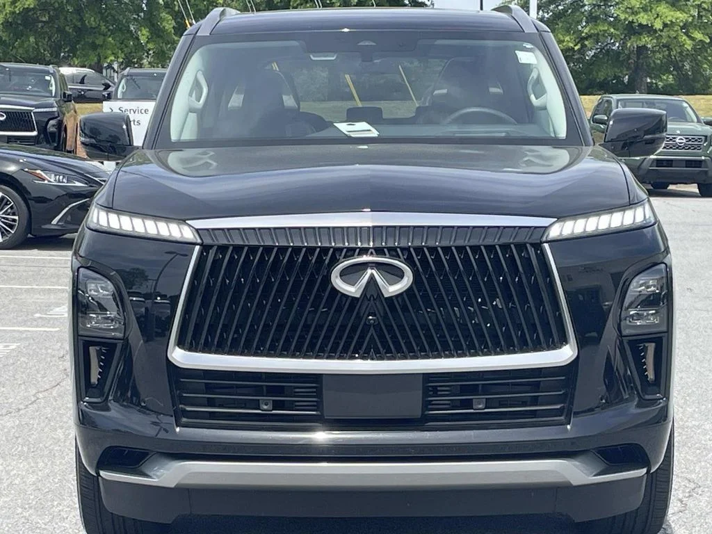 Used 2025 Black INFINITI SENSORY image 6