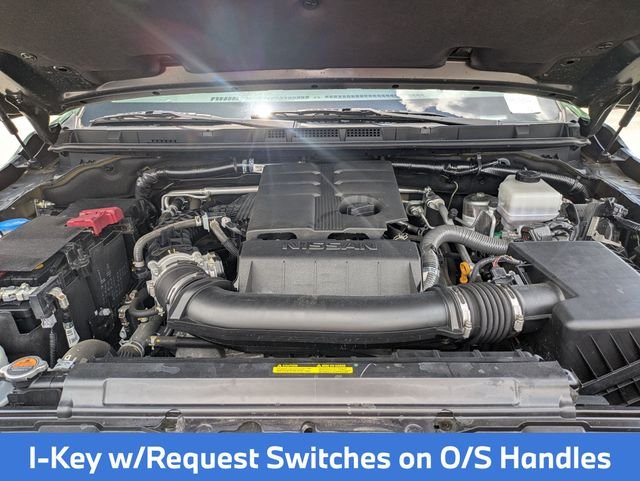 Used 2024 Green Nissan SV image 14