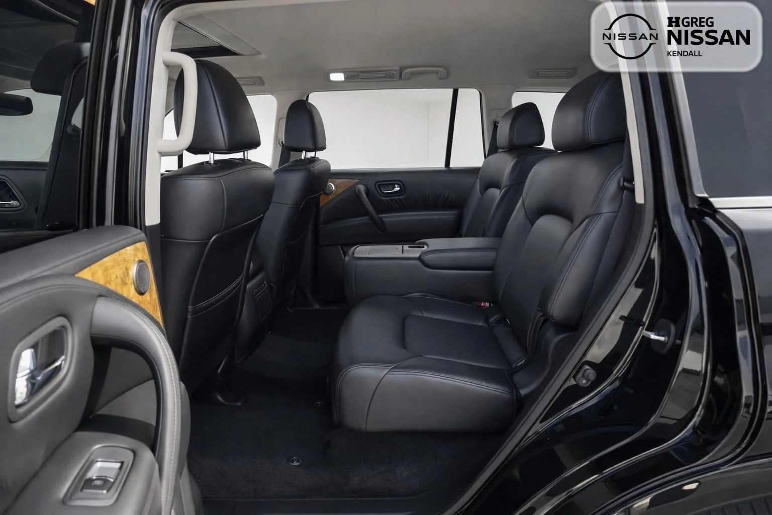 Used 2021 Black Nissan SL image 12