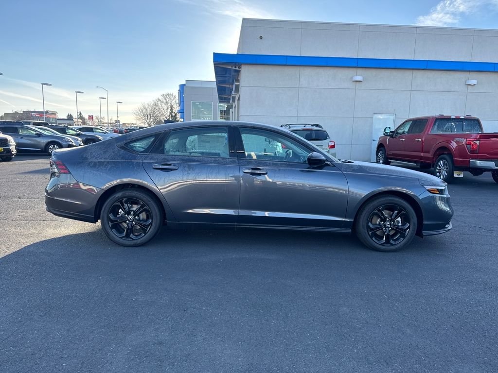2025 Honda Accord SE - Photo 7