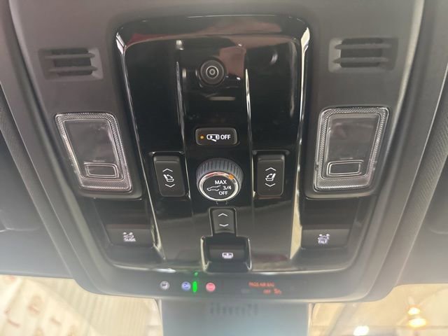 New 2026 Polar White Tricoat Chevrolet High Country image 17