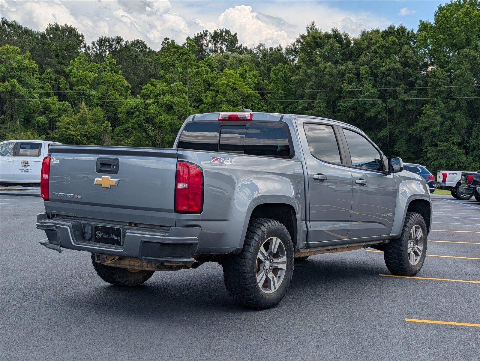Used 2018 STERLING GRAY METALLIC Chevrolet 4WD Z71 image 6