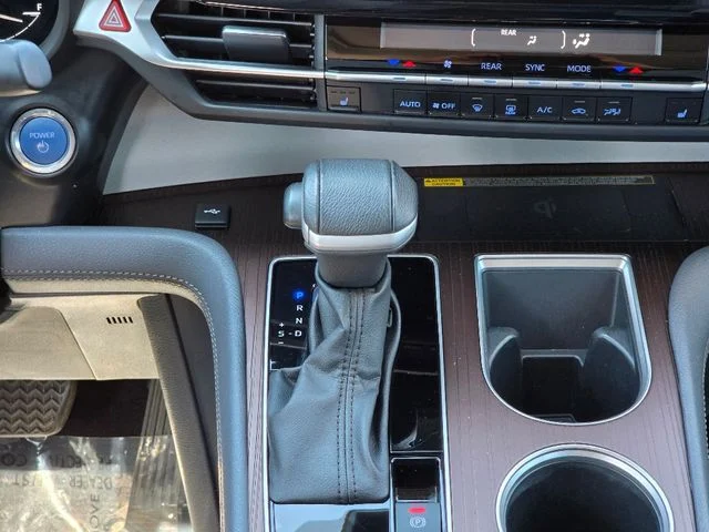 2023 Toyota Sienna XLE - Photo 29