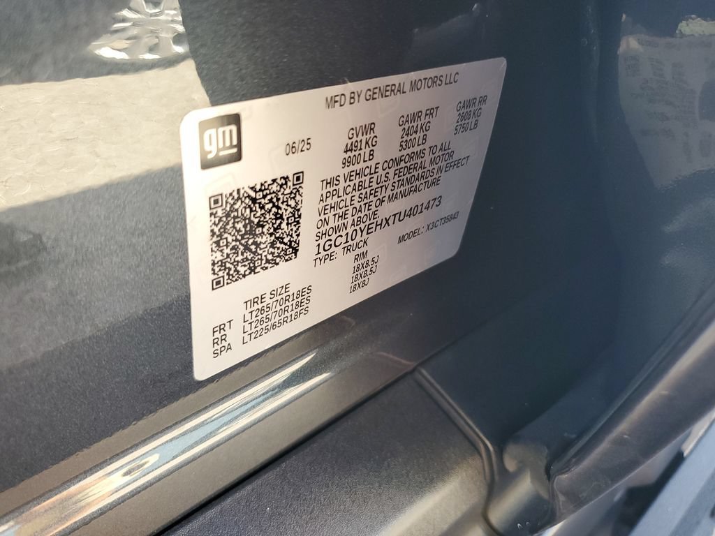 Used 2026 Blue Smoke Metallic Chevrolet LT - Standard Range image 34