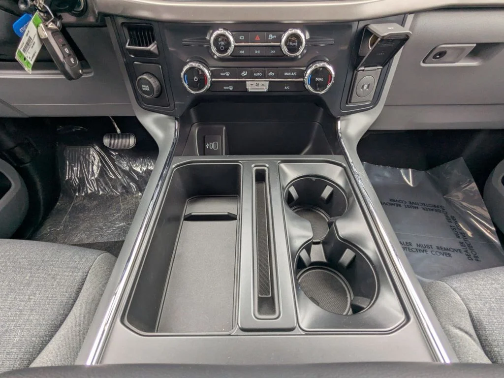 New 2026 Marsh Gray Ford XLT image 19