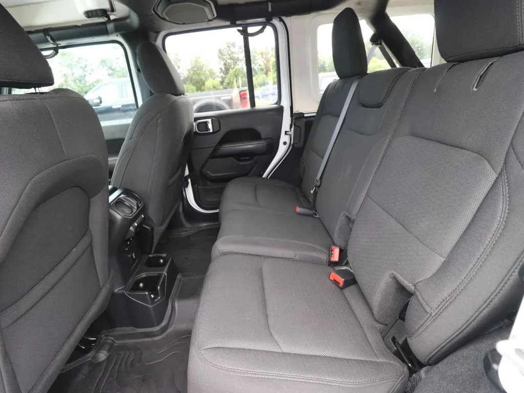 Certified Used 2023 White Jeep Sahara image 9