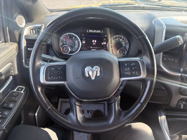 Used 2022 Blue Ram Laramie image 13