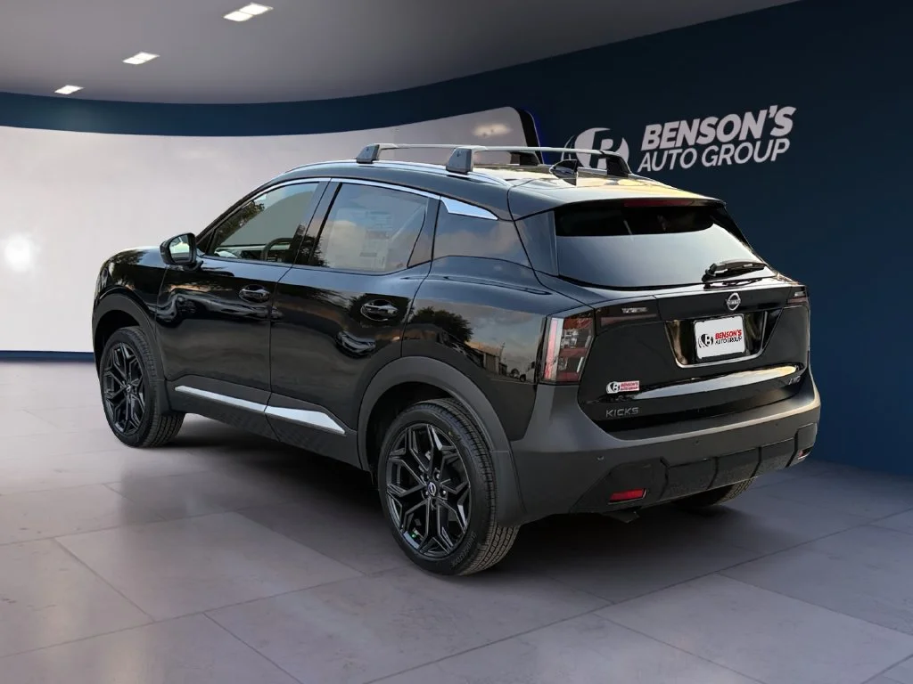 New 2027 Black Nissan SR image 3