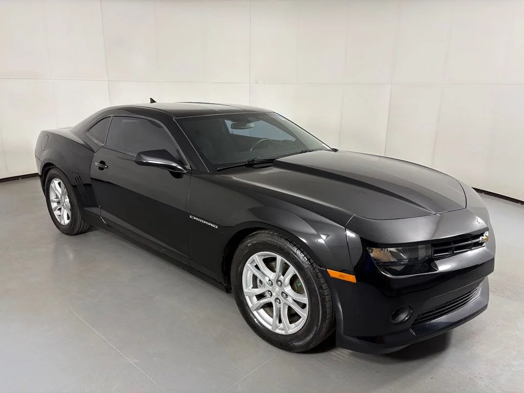 Certified Used 2015 Black Chevrolet 1LT image 2