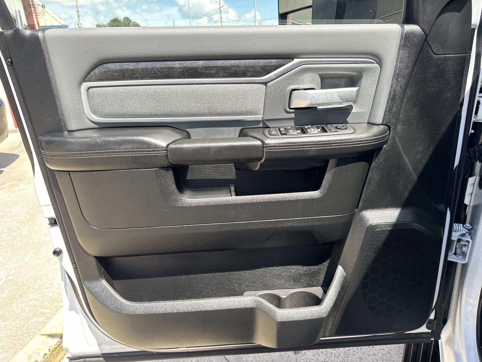 Used 2022 Bright White Clearcoat Ram Big Horn image 18