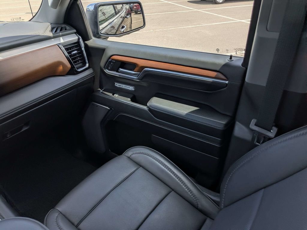 Used 2023 Black GMC Denali image 17