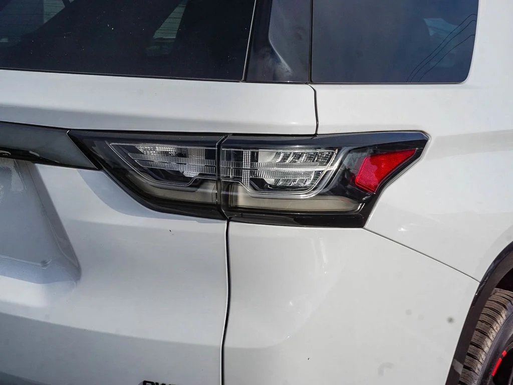 Used 2020 White Chevrolet Premier image 7