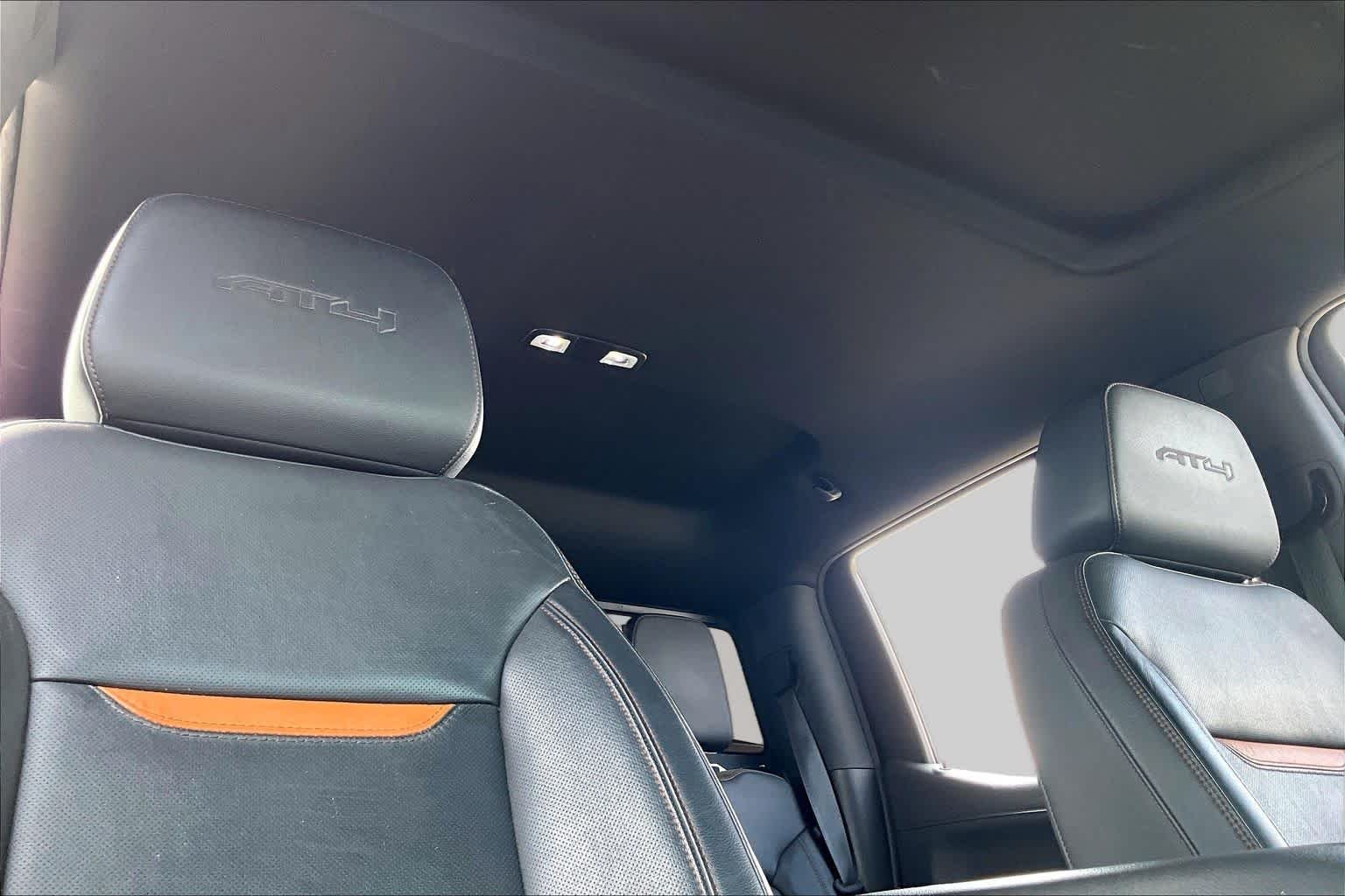 Used 2021 Summit White GMC AT4 image 13