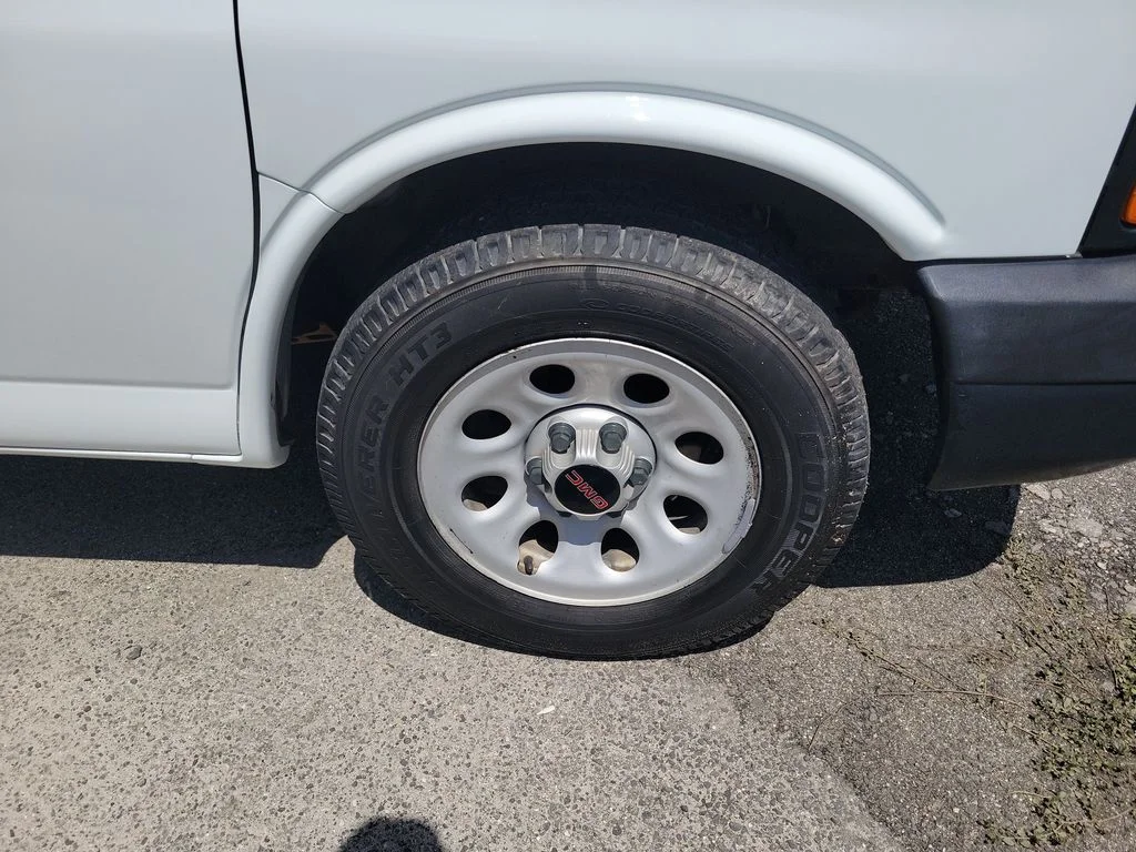 Used 2012 White GMC Work Van image 7