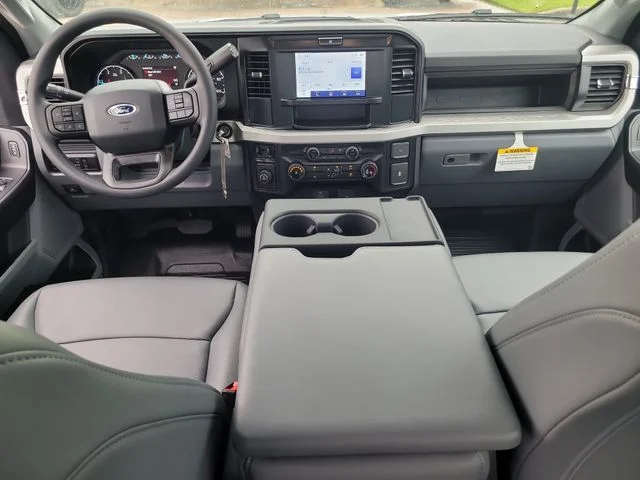 New 2026 Oxford White Ford XL image 15