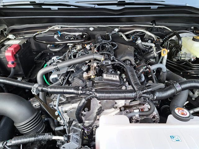 2026 Toyota Tacoma SR5 - Photo 15