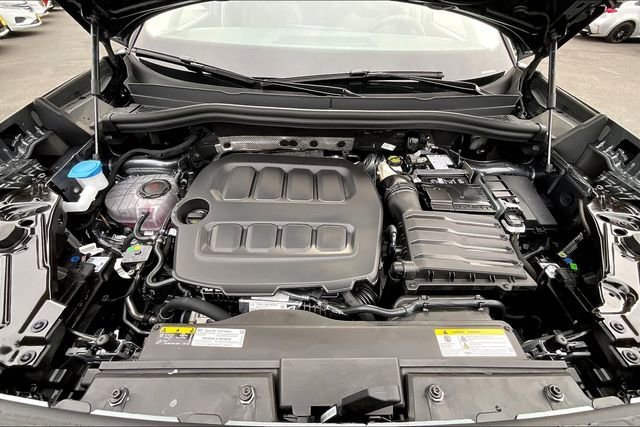 2025 Volkswagen Tiguan S - Photo 13