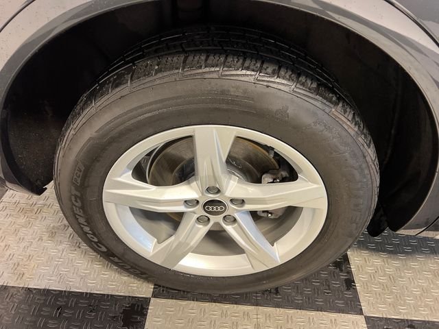 Used 2022 Gray Audi 40 Premium image 15