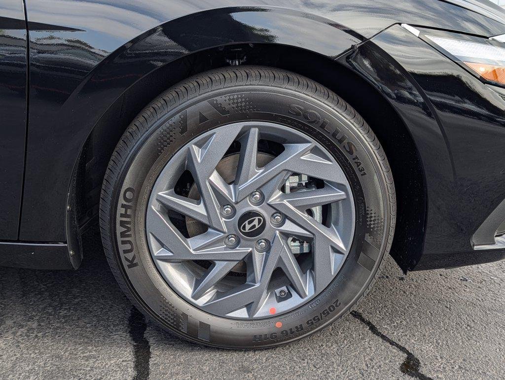 New 2026 Black Hyundai Blue image 8