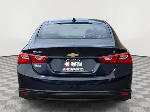 Used 2017 Blue Chevrolet LT image 4